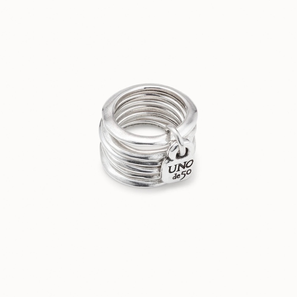 UNO de 50 Silver Multi-Band Ring with Logo Tag Charm